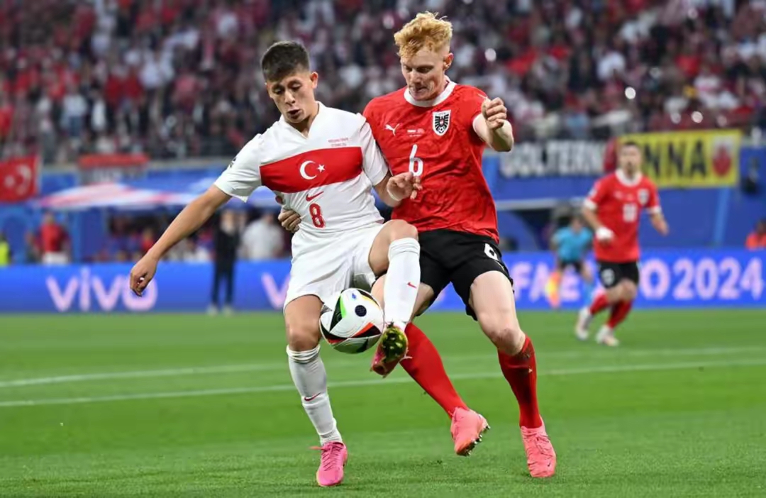 荷兰队迎战奥地利队，谁将占据上风？